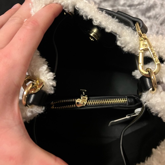 Eyes on you by michelle cute purse - Picture 3 of 6